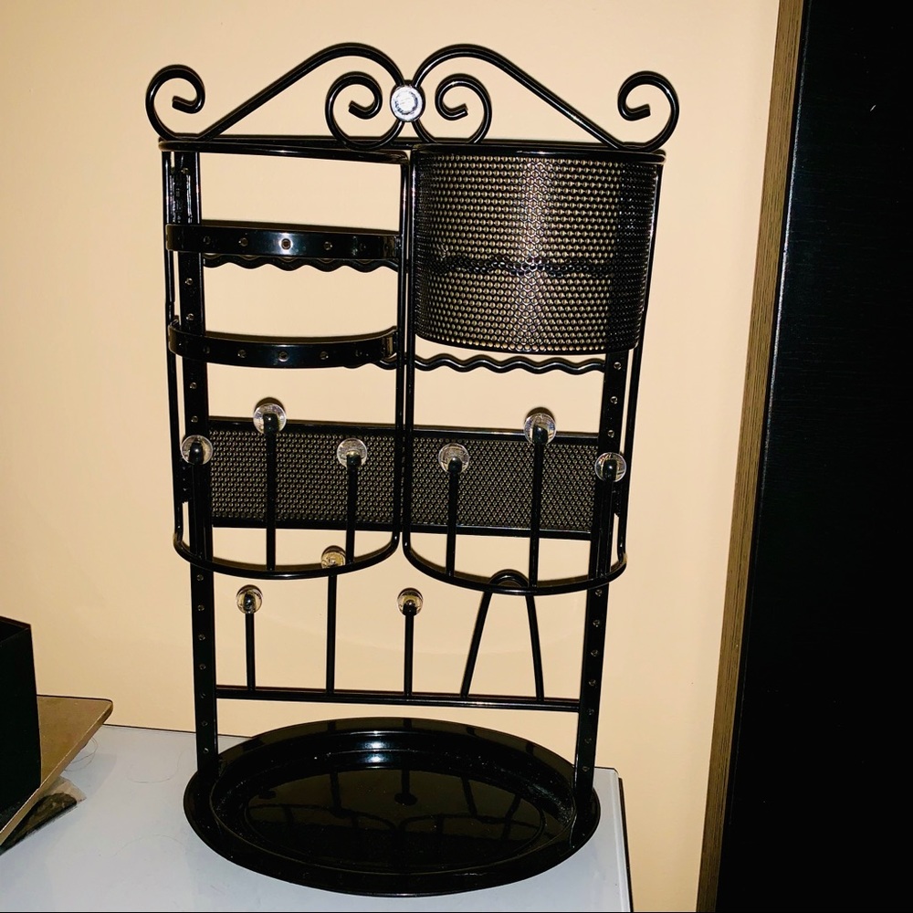Jewelry organizer